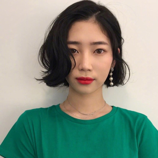 2025流行短发女 2025流行短发发型