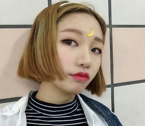 流行的短发女生发型图片 流行的短头发