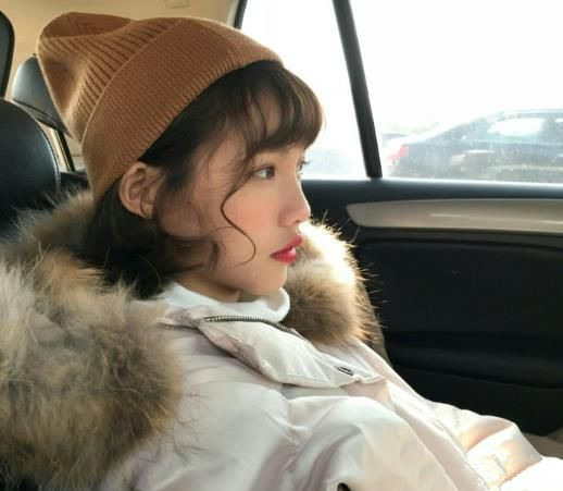 时尚短发女 时尚短发发型图片2025女