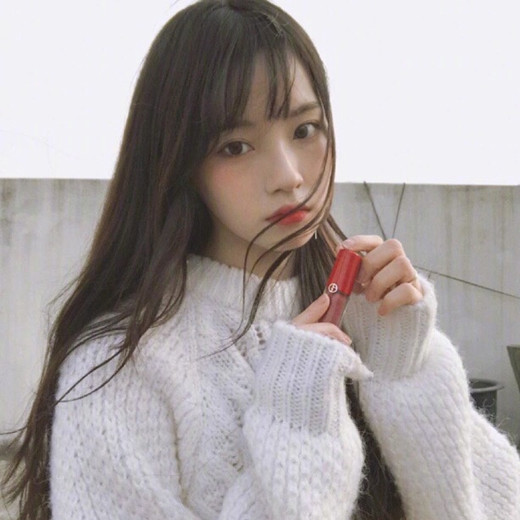 冬天短发好还是长发好 冬天留长发还是短发