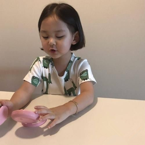 女宝宝短发发型 女宝宝短发图片