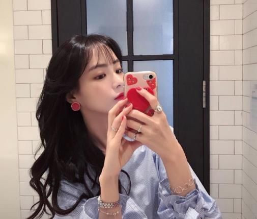 2025年女生发型图片 2025女生发型
