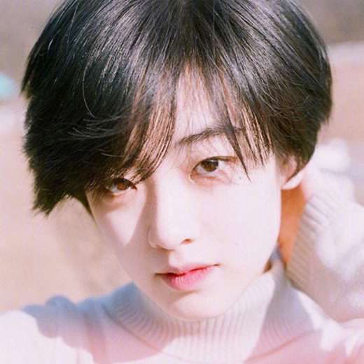 干练短发发型图片女 干练短发女