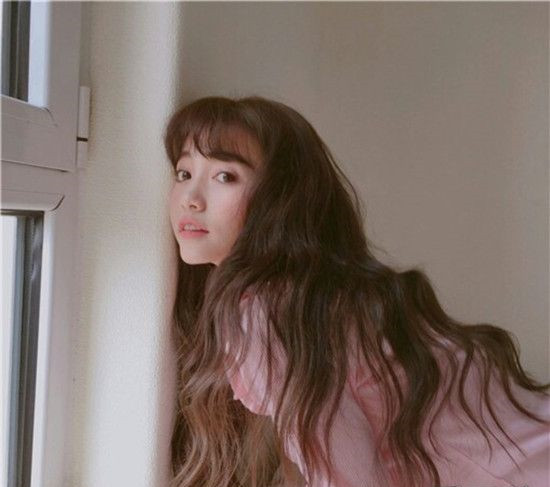 2025女生流行发型 2025女生流行什么发型