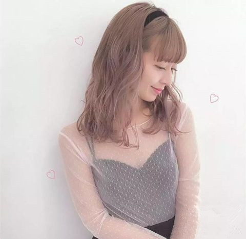 2025中长发烫发 2025年中长发烫发流行款图女
