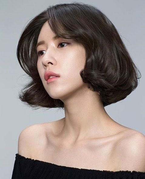 2025发型图 18发型女