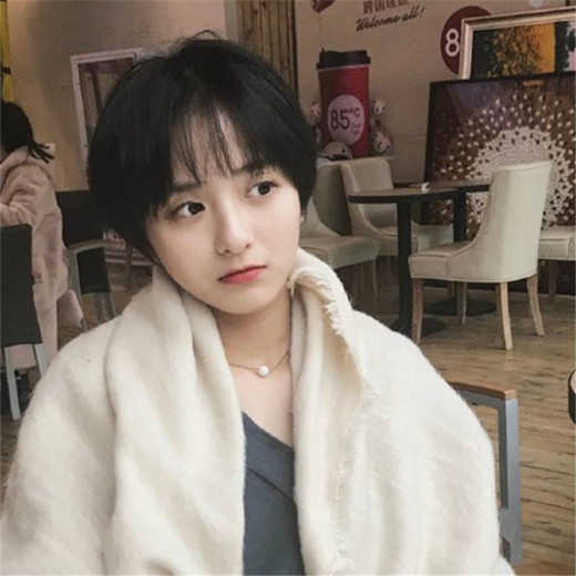 不烫不染的女生短发发型 不烫不染自然短发发型