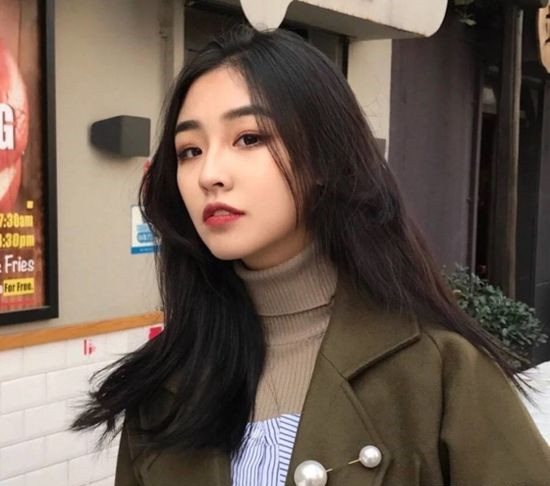 中长发2025发型 2025年中长发发型图片女