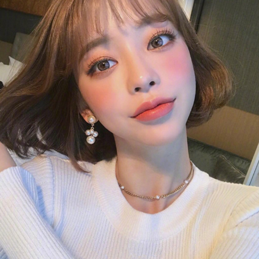 2025年短发烫发图片 2025年短发烫发型图片女