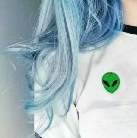 显白的发色2025