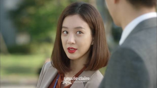 明星同款短发 女生短发发型图片