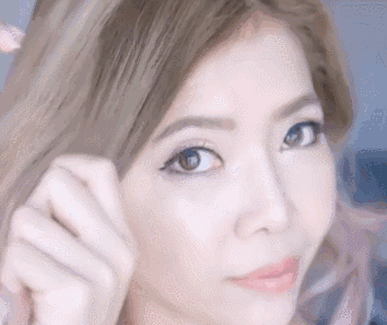 短发编发造型女=