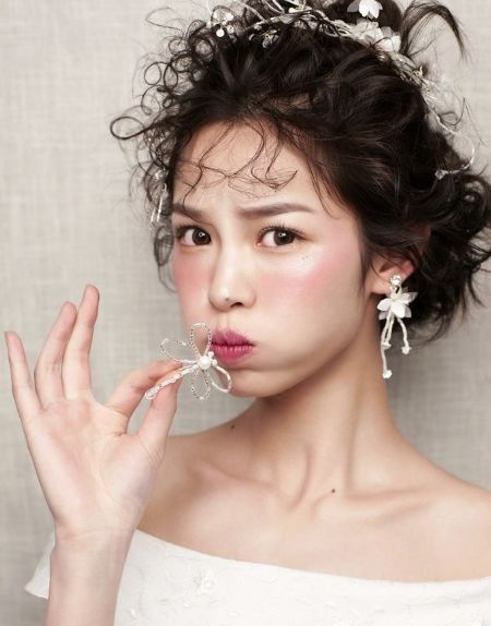 新娘短发造型图片