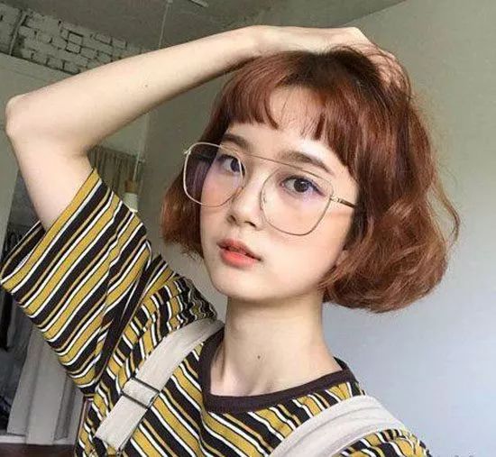 2024年流行什么短发女