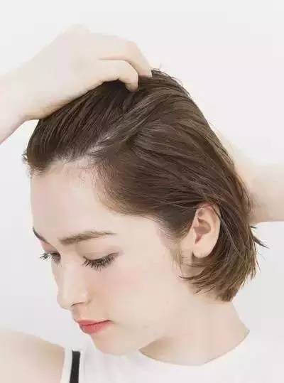短发盘发教程图解步骤