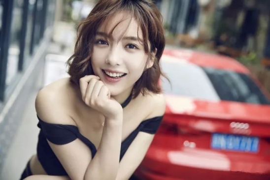 圆脸方脸的女生发型