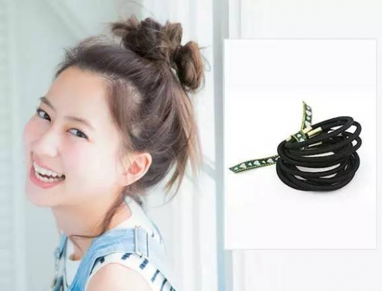 丸子头怎么扎好看