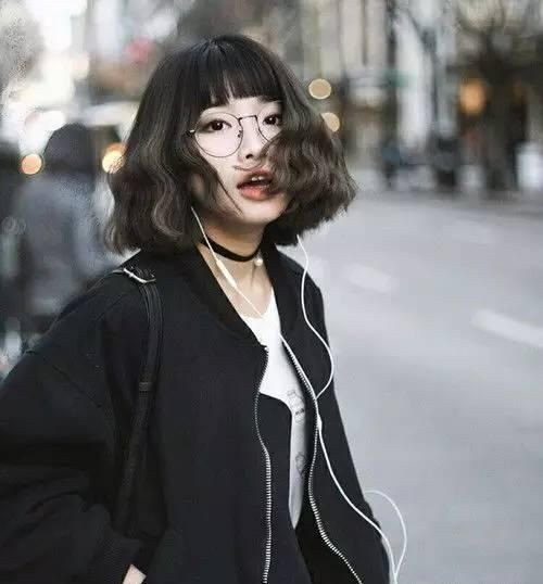 2025短卷发发型图片 2025短卷发最新发型女