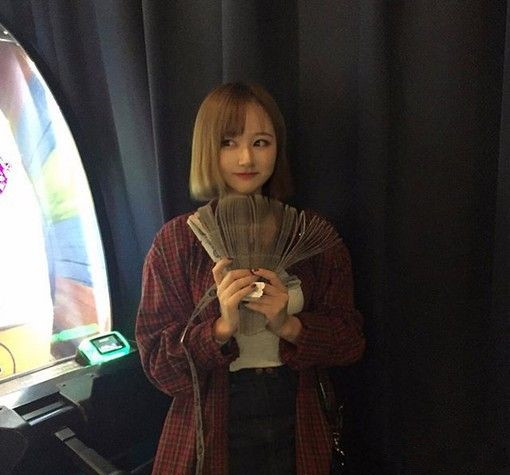 2025年短发发型图片女 2025年短发流行款图女