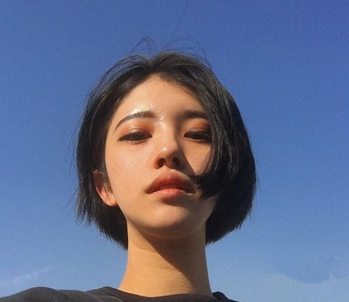 2025短发波波头发型图片 剪完秒变短发美女