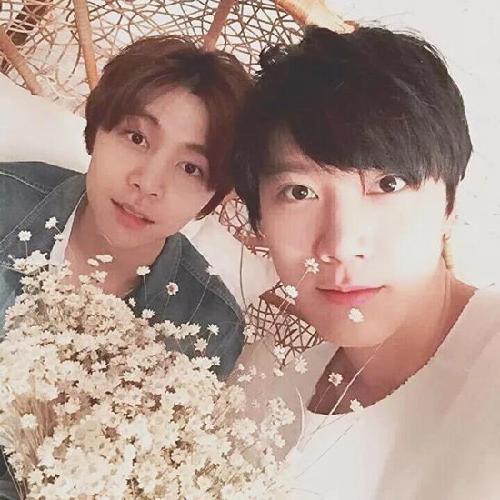 男生秋冬剪什么发型好看 男生秋冬韩式发型短发
