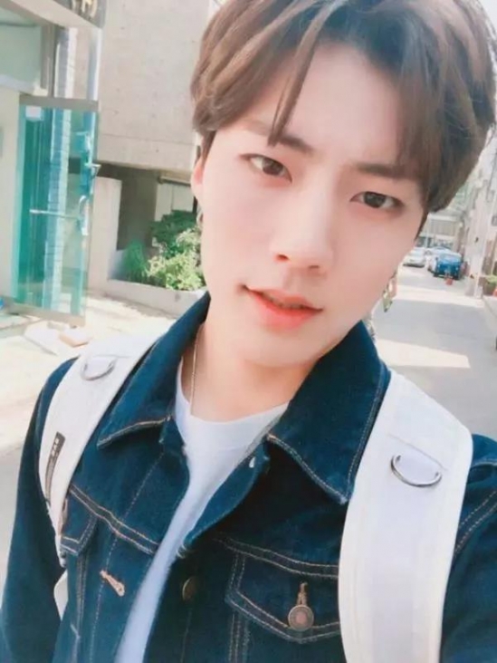 男生秋冬剪什么发型好看 男生秋冬韩式发型短发
