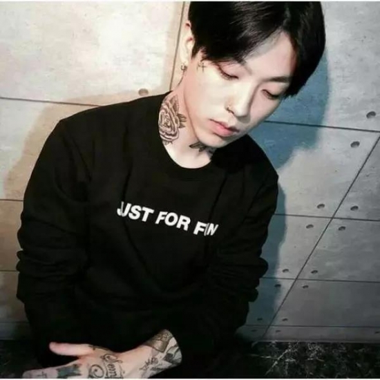 男生秋冬剪什么发型好看 男生秋冬韩式发型短发