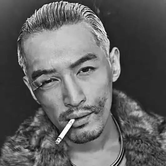 2025男生流行发型