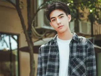 男生夏天适合剪什么发型