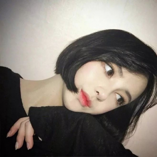 适合黑头发女生的发型