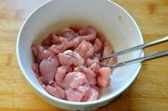 冬笋炒肉片的做法