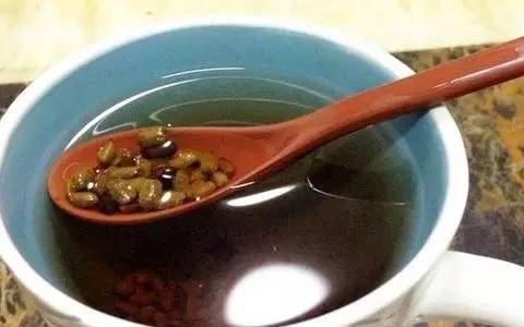 夏季用什么泡水喝好