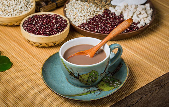 红豆薏米粉什么时候喝最好 红豆薏米粉什么时间喝