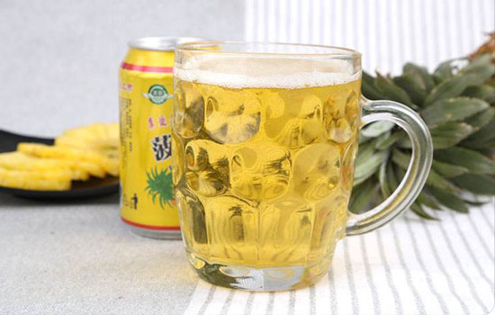 菠萝啤含不含酒精 菠萝啤含酒精吗