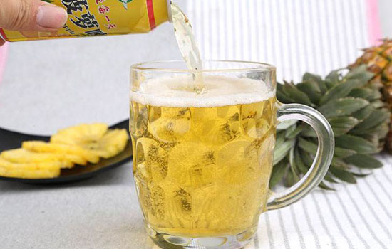 菠萝啤含不含酒精 菠萝啤含酒精吗