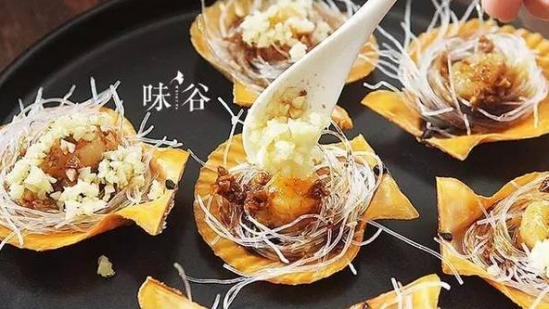 扇贝为什么要放粉丝 为什么做扇贝要加粉丝