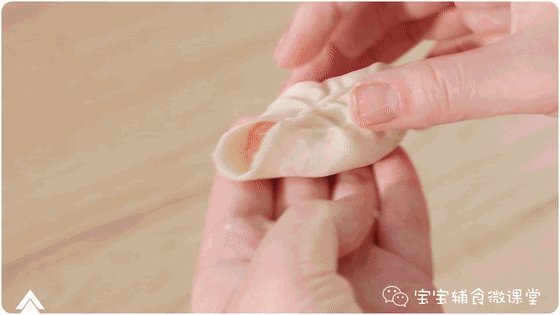 胡萝卜虾肉馅饺子的做法 让宝宝这个冬天爱上吃饺子