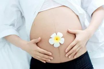 怎么看肚子里的宝宝是否安全