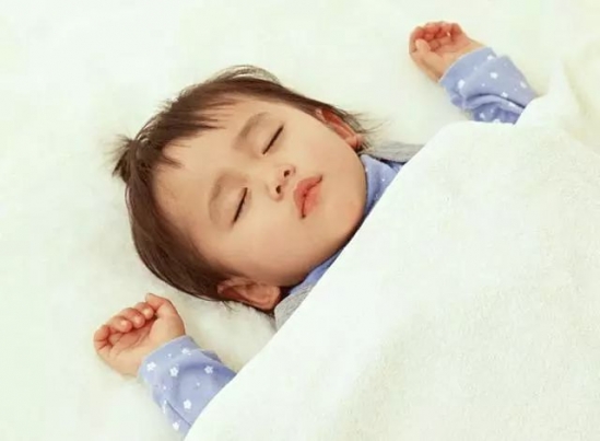 宝宝睡不安稳怎么办 解决宝宝睡不安稳的方法