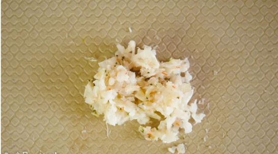 宝宝西葫芦太阳蛋的做法 西葫芦太阳蛋辅食怎么做