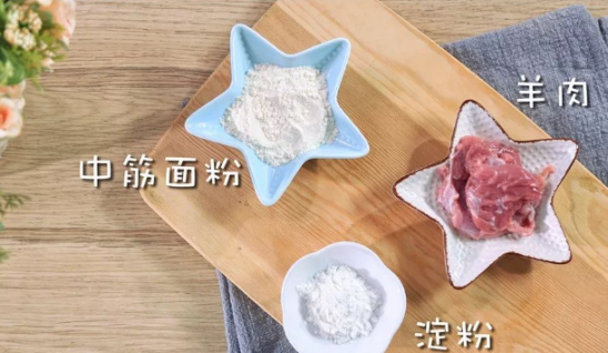 宝宝辅食羊肉的做法 宝宝羊肉手指条食谱做法