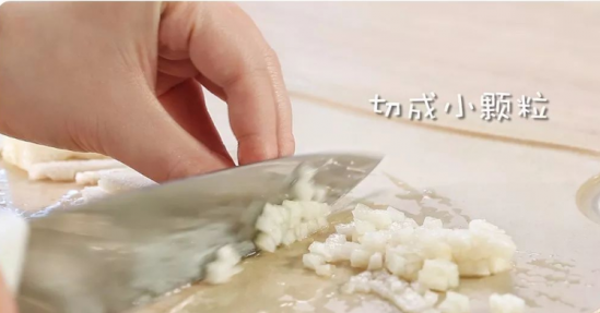 金桔雪梨粥的做法 宝宝止咳化痰辅食的做法
