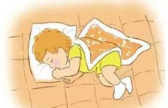 宝宝怎么睡出好头型