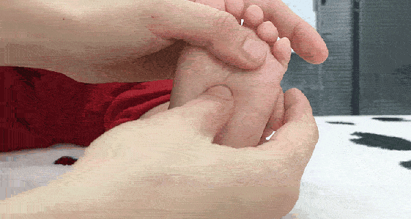 小儿推拿的21种手法