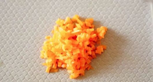 宝宝辅食香肠的制作