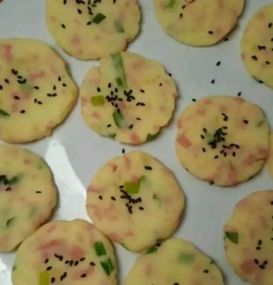 早餐饼的做法 特别适合小孩子的营养早餐饼做法