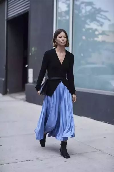 2025服装流行色