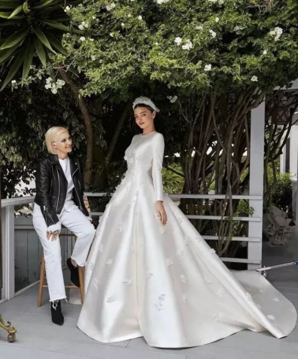 2025婚纱流行趋势