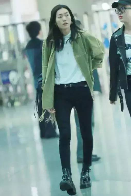 2025流行色衣服