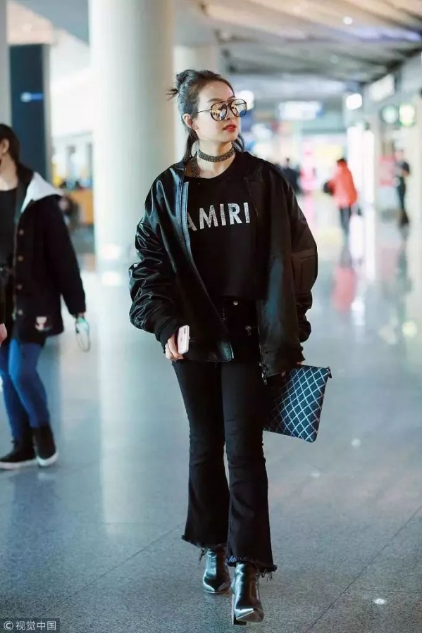 春季卫衣搭配图片女